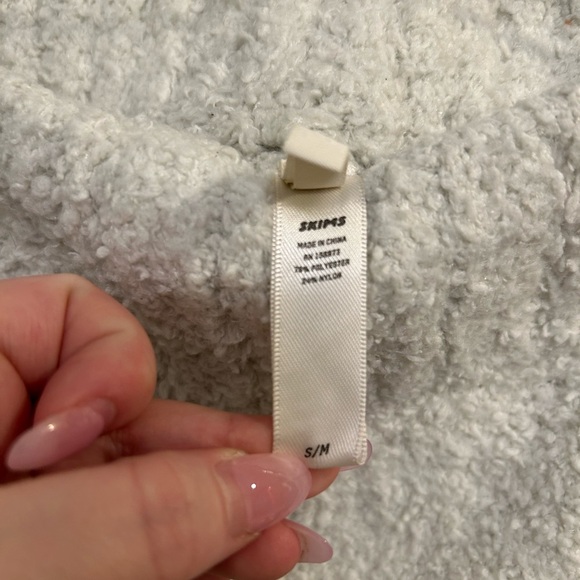 Skims Cozy Short Cream size S/M EUC N0566 - Picture 5 of 6